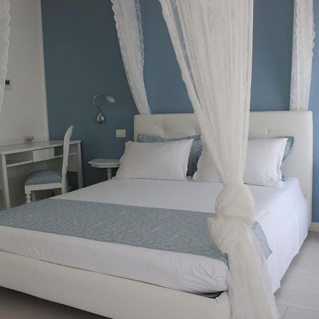 Punto 41 Hotel Peschiera del Garda Exterior photo
